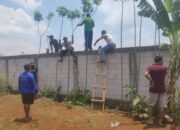 Resah Bau Belerang, Warga Bojonegoro Kepung Gudang Misterius Diduga Limbah Berbahaya