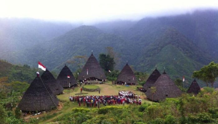 Butuh Healing, Cobain Liburan ke Desa-Desa yang Berada di Atas Awan Ini