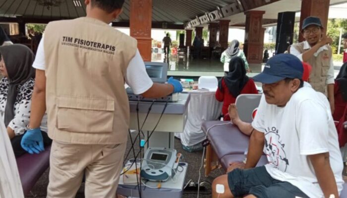 Lansia di Bojonegoro Antusias Ikuti Seminar Fisioterapi dan Pengobatan Ringan