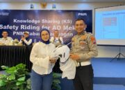 Jalan Raya Aman Bukan Mimpi, Satlantas Lamongan Edukasi Karyawan PNM dengan Cara Unik
