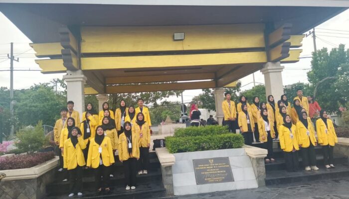 Air Mata Haru di Makam W.R. Soepratman, Indonesia Raya Bergema
