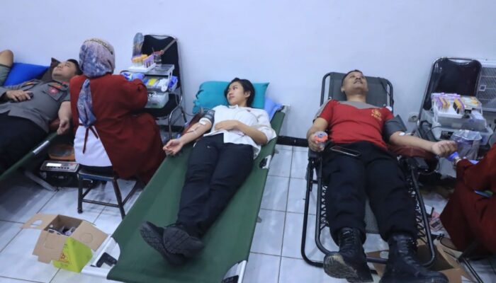 Bukan Sekadar Informasi, Humas Polri Bojonegoro Tunjukkan Aksi Nyata Lewat Donor Darah