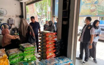 Aksi Cepat Polres Bojonegoro, Sidak Cegah Lonjakan Harga Beras Menjelang Nataru