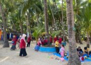 Pesona Pantai Kelapa Tuban Kian Lengkap