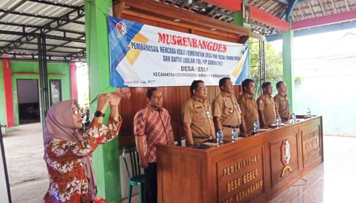 Camat Kedungadem Apresiasi Musrenbangdes Geger: Transparan Partisipatif