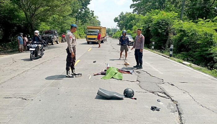 Kecelakaan Tragis di Padangan Bojonegoro: Motor vs L300, Pengendara Tewas Seketika