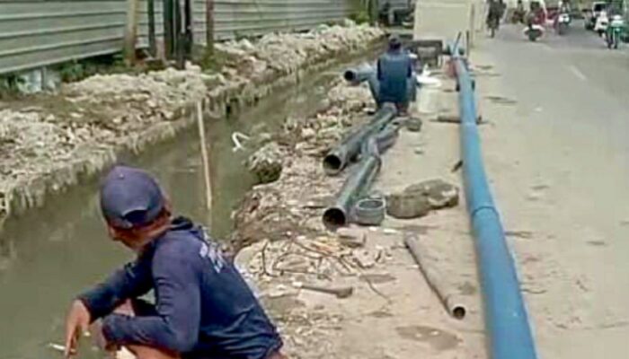 Pipa PDAM Tersambar Proyek Drainase, Air di Kota Bojonegoro Lumpuh Total