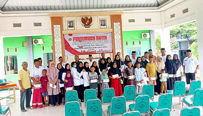 Purnawirawan TNI-Polri Bojonegoro Santuni Anak Yatim di Sumuragung