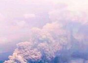 Semeru Naik Level AWAS: Malang Siaga Total, Akses Ditutup