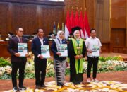 Pidato Perwakilan Wisudawan STIKes Bojonegoro Bikin Mewek Satu Gedung