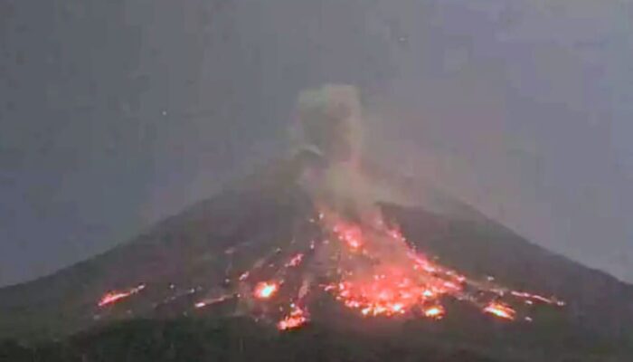 Warning, Potensi Awan Panas dan Lahar Dingin Intai Warga Merapi