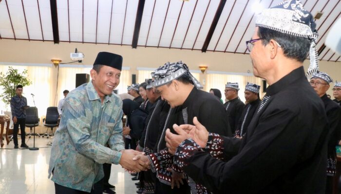 Bojonegoro Kukuhkan FKUB Baru, Bupati Tekankan Kewaspadaan di Era Disinformasi