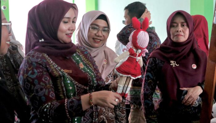 Bojonegoro Bikin Kagum, Kerajinan Lokal Tuai Pujian Dekranasda Jepara