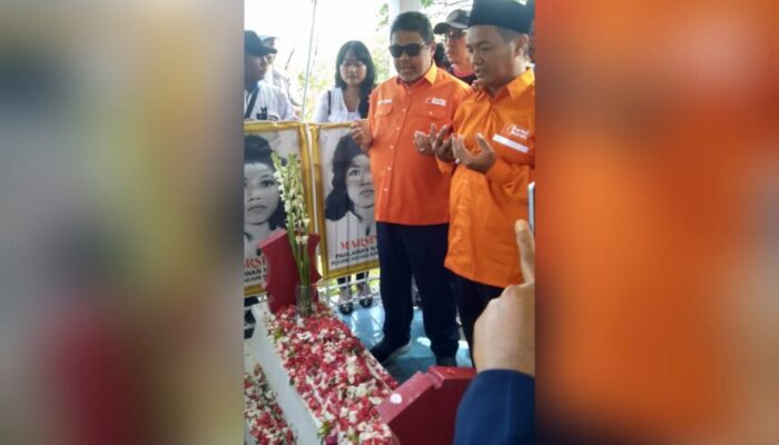 Ziarah ke Makam Marsinah Nganjuk: Partai Buruh Kirim Sinyal Keras Soal Hak Pekerja