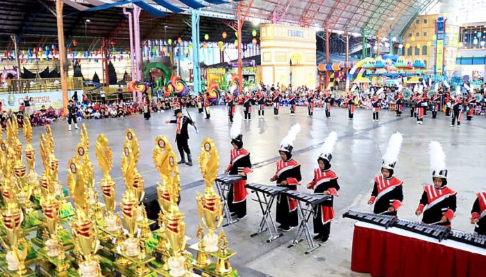 24 Tim Drumband Rebutkan Juara di Bojonegoro