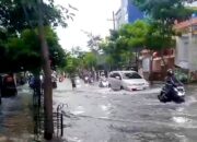 Drainase Pangsud Bojonegoro Kurang Fungsi Hasilnya Banjir, Motor Banyak Mogok