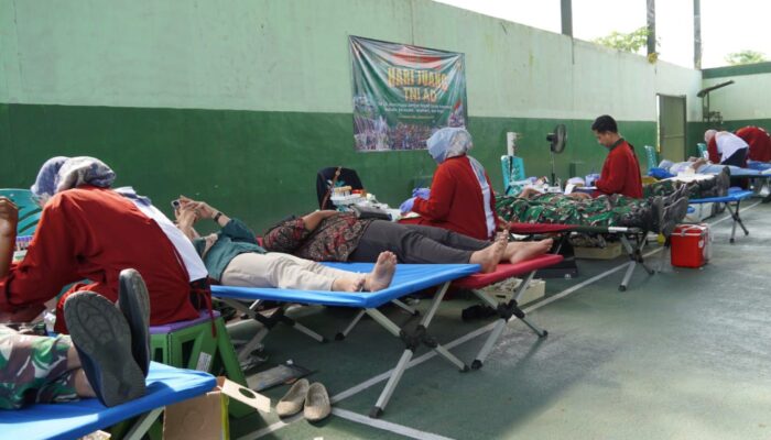 Ratusan Warga Serbu Bhakti Kesehatan Kodim Bojonegoro