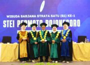 Wisuda S1 Perdana STEI PERMATA Bojonegoro: 63 Sarjana Ekonomi Syariah Resmi Dikukuhkan