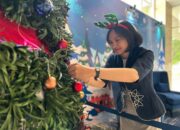 Sentuhan Magis Bonggol Nanas: Cara Aston Sidoarjo Rayakan Natal Ramah Lingkungan 2025