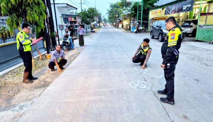 Motor Vixion Tabrak Dua Mobil di Sumberrejo Bojonegoro, Satu Orang Meninggal Dunia