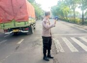 Perempatan Balen Bojonegoro Jadi Fokus, Polisi Siaga Antisipasi Kereta Lewat