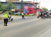 Cegah Macet Pagi Hari, Polsek Kapas Bojonegoro Hadir di Titik Rawan