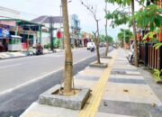 Trotoar Baru dan Pompa Air Permanen, Jalan Panglima Polim Bojonegoro Makin Modern