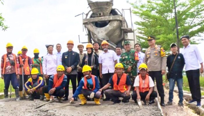 Jalan Alternatif Balen Bojonegoro Dikebut, Petani Diuntungkan