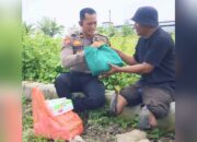 Patroli Berujung Kepedulian, Difabel Terima Bantuan dari Polres Lamongan