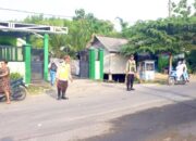 Cegah Macet dan Laka, Polsek Gondang Bojonegoro Gelar Sapa Pagi