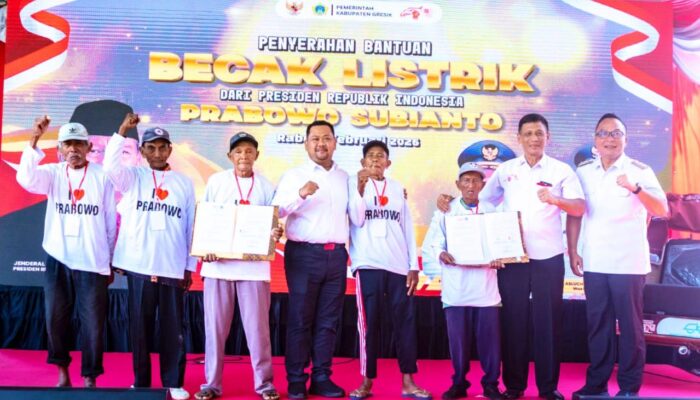 Becak Listrik dari Prabowo, Harapan Baru Pembecak Lansia Gresik