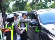 Operasi Keselamatan Semeru 2026 di Gresik, Polisi Dekati Warga dengan Cara Ini