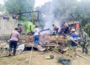 Solid di Tengah Musibah, Aparat dan Warga Laren Lamongan Bersatu Lawan Duka