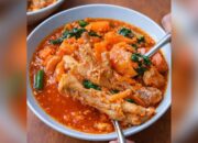 Seblak Ceker Kuah Pedas Menggoda, Cocok Buat Musim Hujan