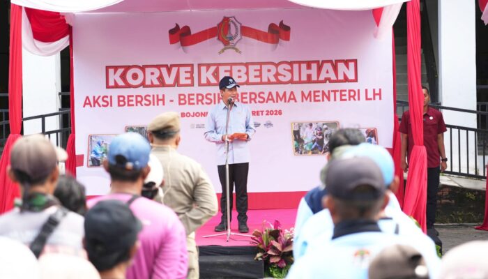 Pasar Wisata Bojonegoro Mendadak Bersih, Ada Aksi Keroyokan Menteri Linkungan Hidup hingga Pasukan Kuning