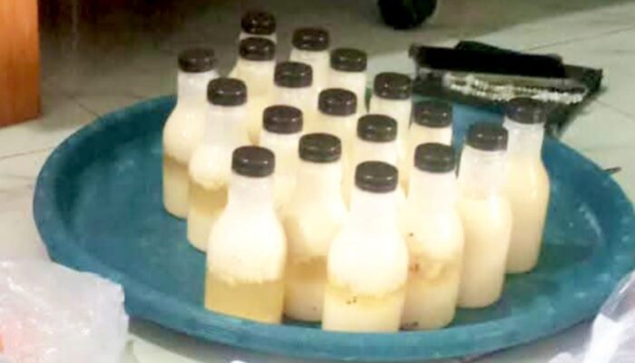 Orang Tua Murid Khawatir, Susu MBG di Rengel Tuban Beraroma Asam