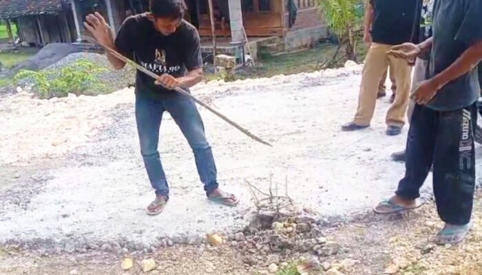 Kades Pasrah, Proyek BKKD Bakalan Tambakrejo Bojonegoro Diduga Bukan Kendali Desa