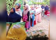 Ramadan Berkah, Sembako Murah di Kecamatan Rengel Tuban Jadi Rebutan