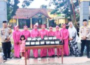 Pejuang Puasa Wajib Mampir, Ada Paket Buka Puasa Gratis di Depan Mako Polsek Kanor Bojonegoro