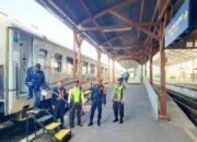 Penumpang Kereta Meningkat, Polisi Bojonegoro Perketat Patroli Stasiun