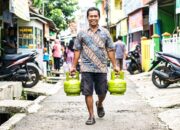Gas LPG 3 Kg Masih Langka, Warga Bojonegoro Dipaksa Beli Mahal
