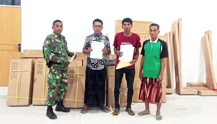 Salut, Babinsa di Lamongan Kawal Bantuan Koperasi Hingga Siap Digunakan