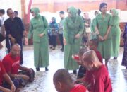 Kolaborasi Sosial, Persit dan Bank Mandiri Bantu Warga di Modo Lamongan