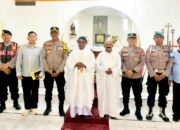 Sterilisasi Hingga Metal Detector, Polisi Jaga Ketat Ibadah Paskah di Lamongan