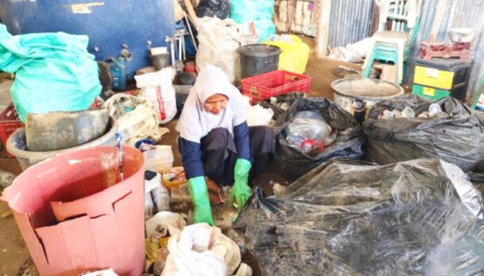 Kelompok di Bojonegoro Ini Kurangi Sampah TPA Hampir 1 Ton per Hari