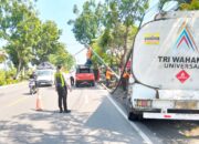 Sopir Kehilangan Kendali, Truk Tangki Alami Kecelakaan di Kapas Bojonegoro