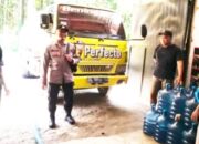 Bhabinkamtibmas Sambangi Desa Pajeng Gondang Bojonegoro, Warga Diajak Waspada