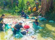 Aksi Bersih Sungai Balun Lamongan, TNI Polri dan Warga Bersatu Lawan Sampah