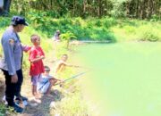 Embung dan Sungai Rawan, Polisi Gondang Bojonegoro Ingatkan Anak-anak Demi Keselamatan