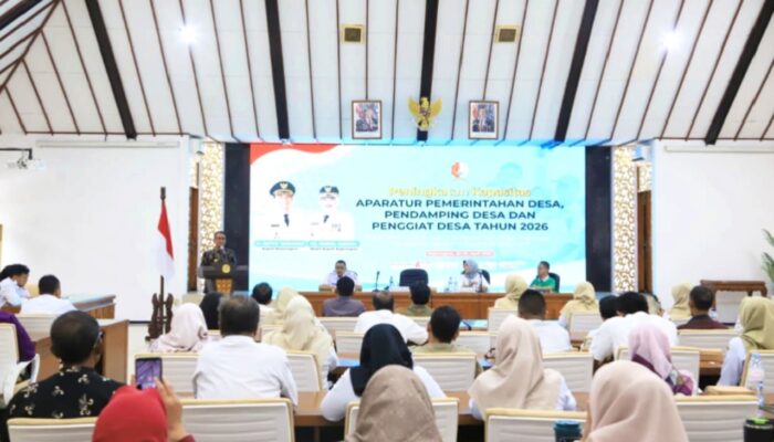 Tak Hanya Bansos, Pemdes Bojonegoro Diminta Jaga Lingkungan